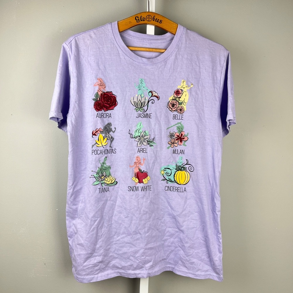 Disney Princess Womens T-Shirt Tee M Purple Graphic Short Sleeve‎ Cotton Blend